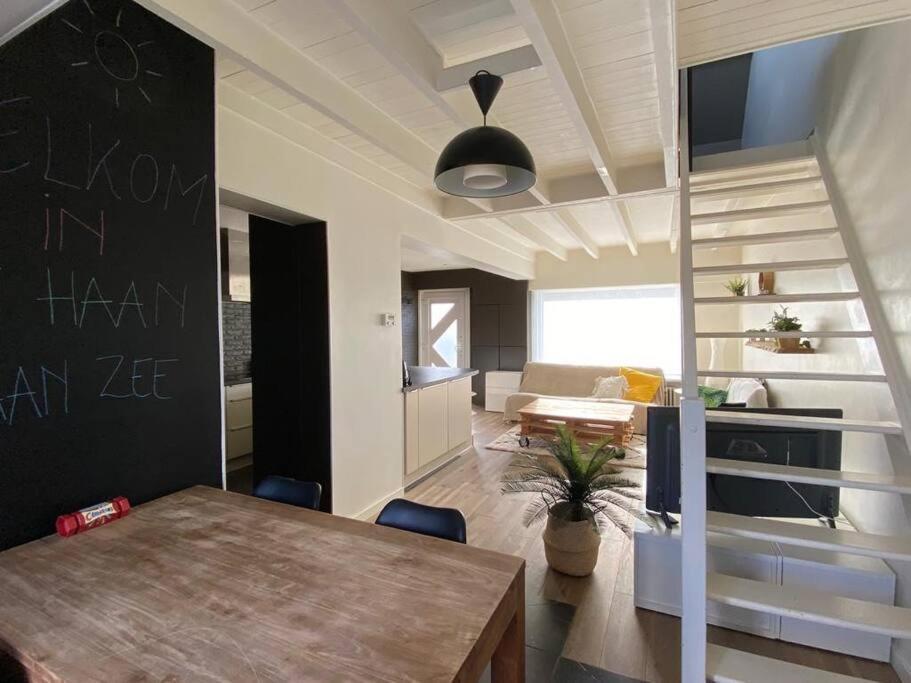데한 Cosy Beachhouse Within Walking Distance Of The Sea 빌라 외부 사진